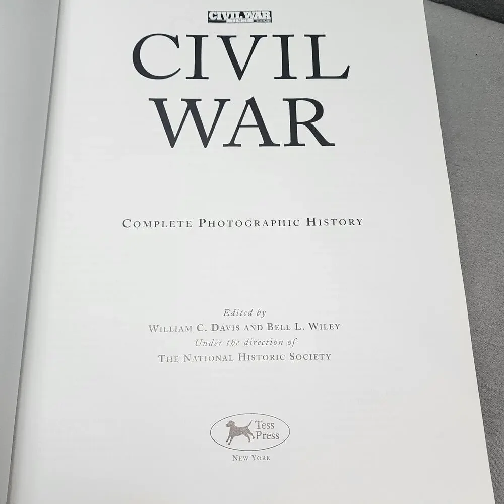 CIVIL WAR: A Complete Photographic History by‎ Davis/Wiley-HCDJ - Like New